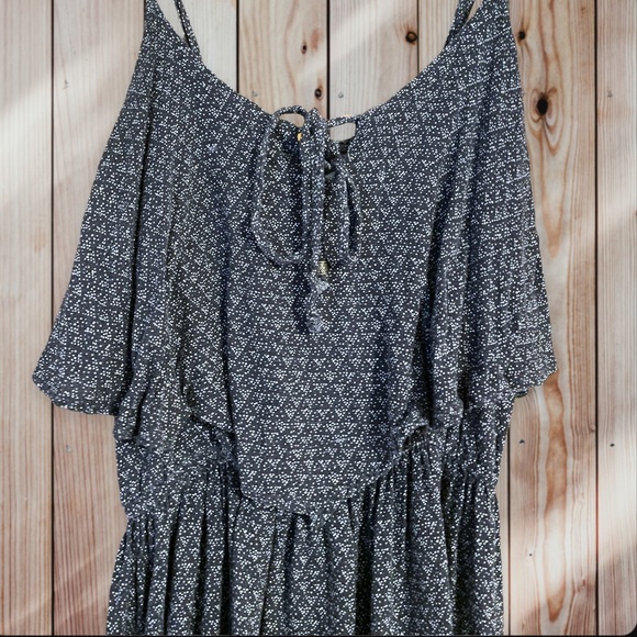 SOLD AE Ruffle pattern short sundress - Picture 4 of 8